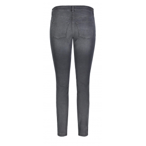 D975 D975 dark